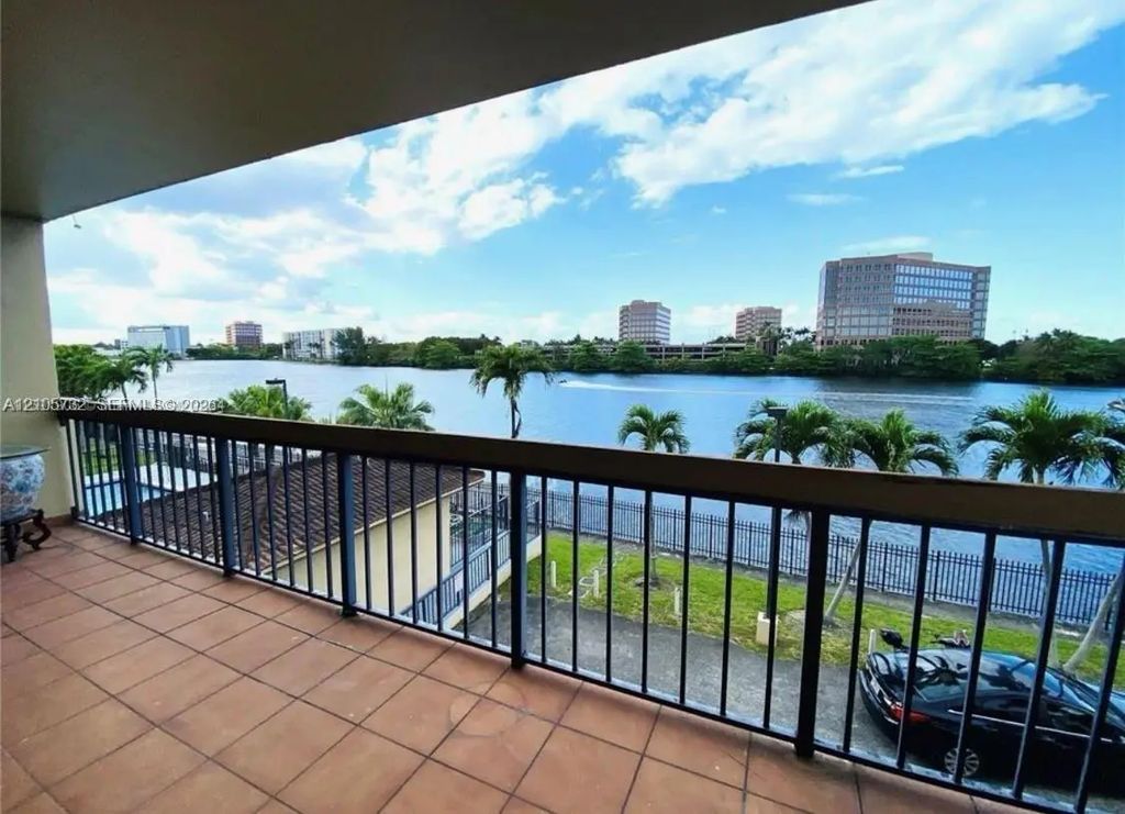 5249 Nw 7th Street #219, Miami