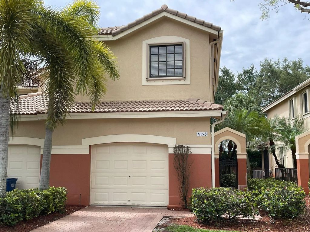 4158 Forest Drive, Weston