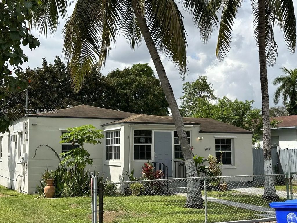 2030 Nw 34th Street, Miami