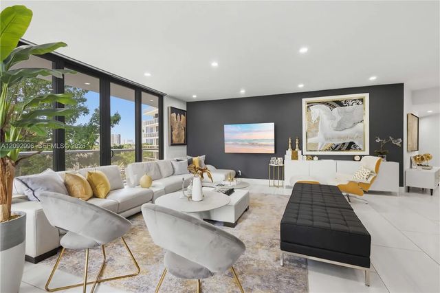 2 of 37 - 20281 E Country Club Drive #307, Aventura, FL