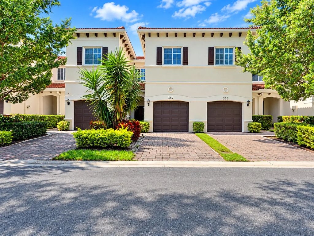 367 Se 1st Drive, Deerfield Beach