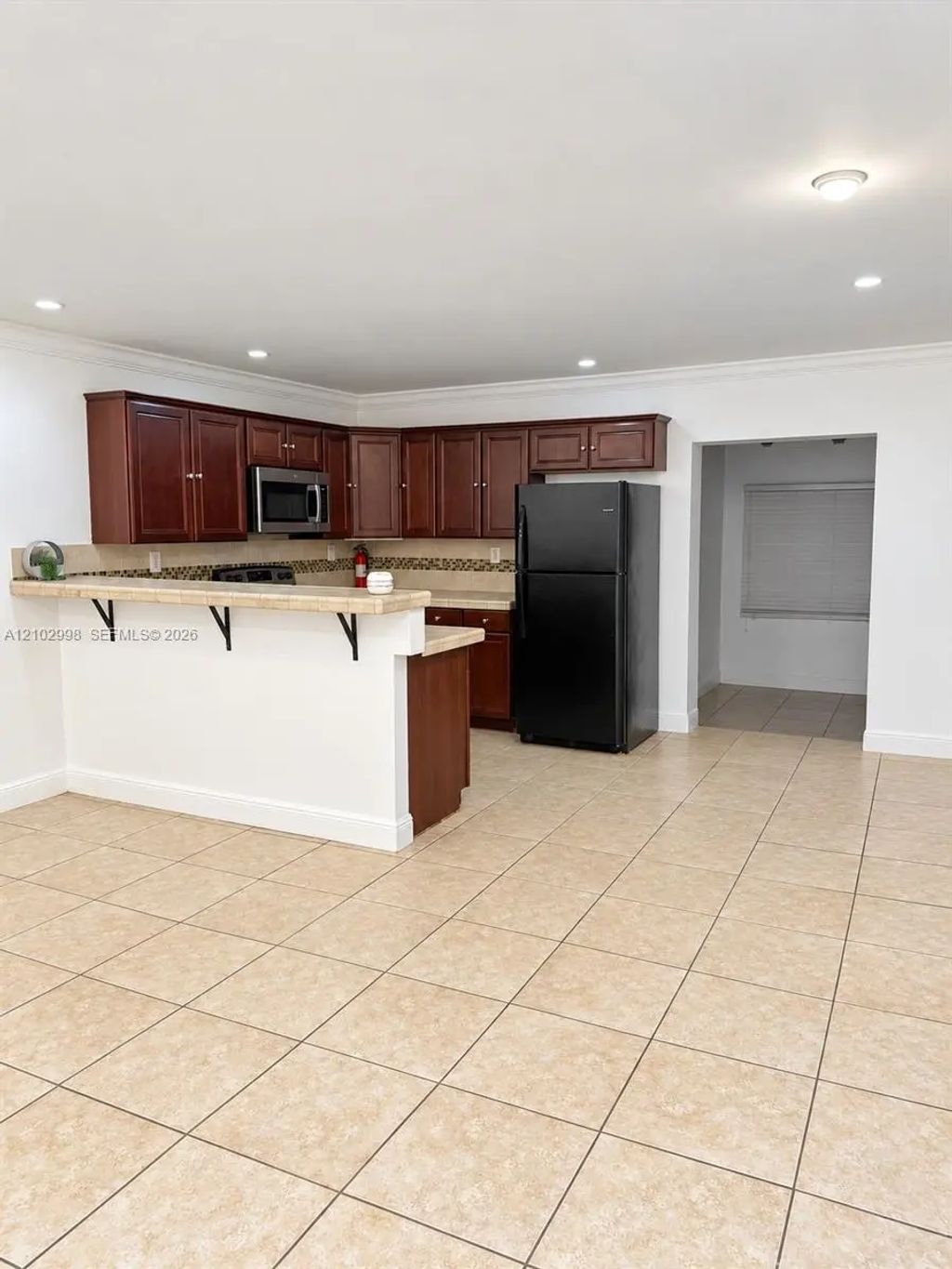 332 Ne 110th Terrace #332, Miami