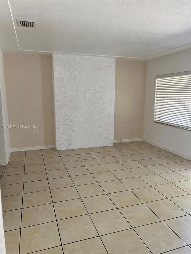 2 of 15 - 570 Nw 41st Street, Miami, FL