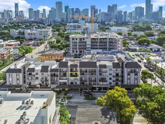 2 of 26 - 777 Sw 9th Avenue #408, Miami, FL