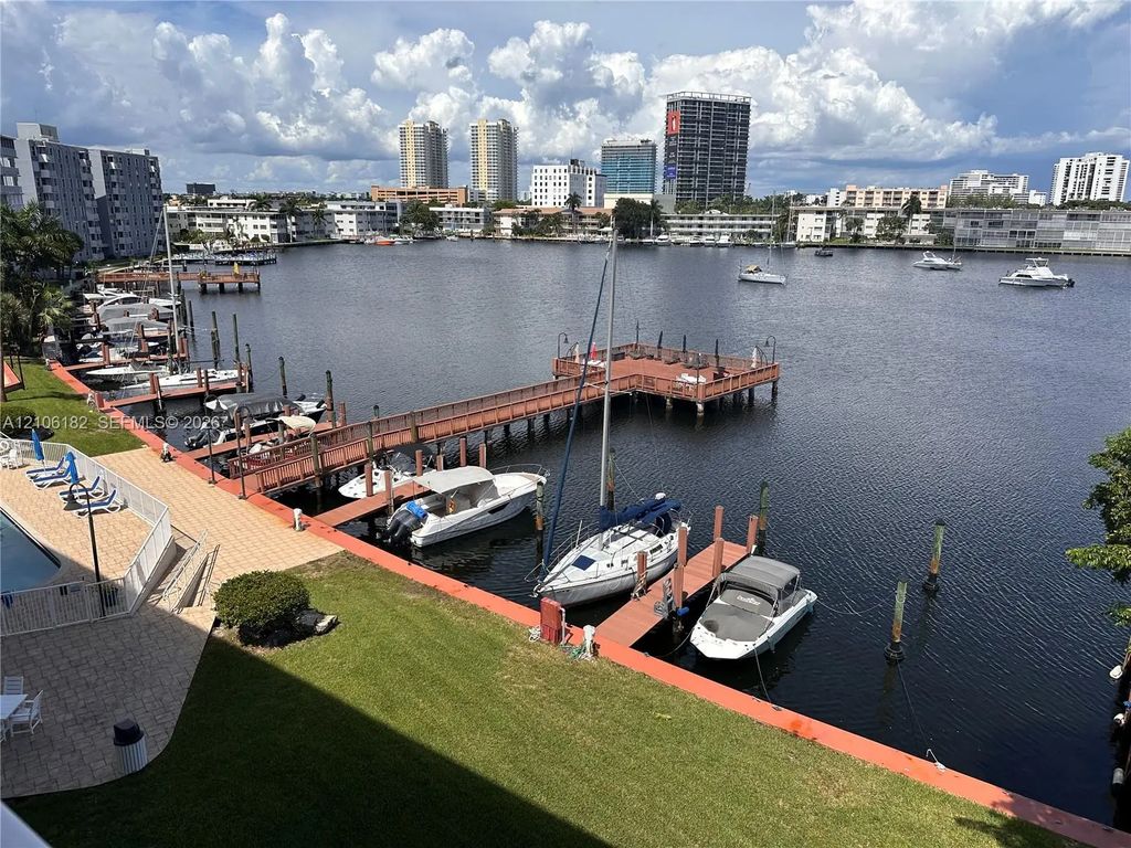 400 Golden Isles Drive #40, Hallandale Beach