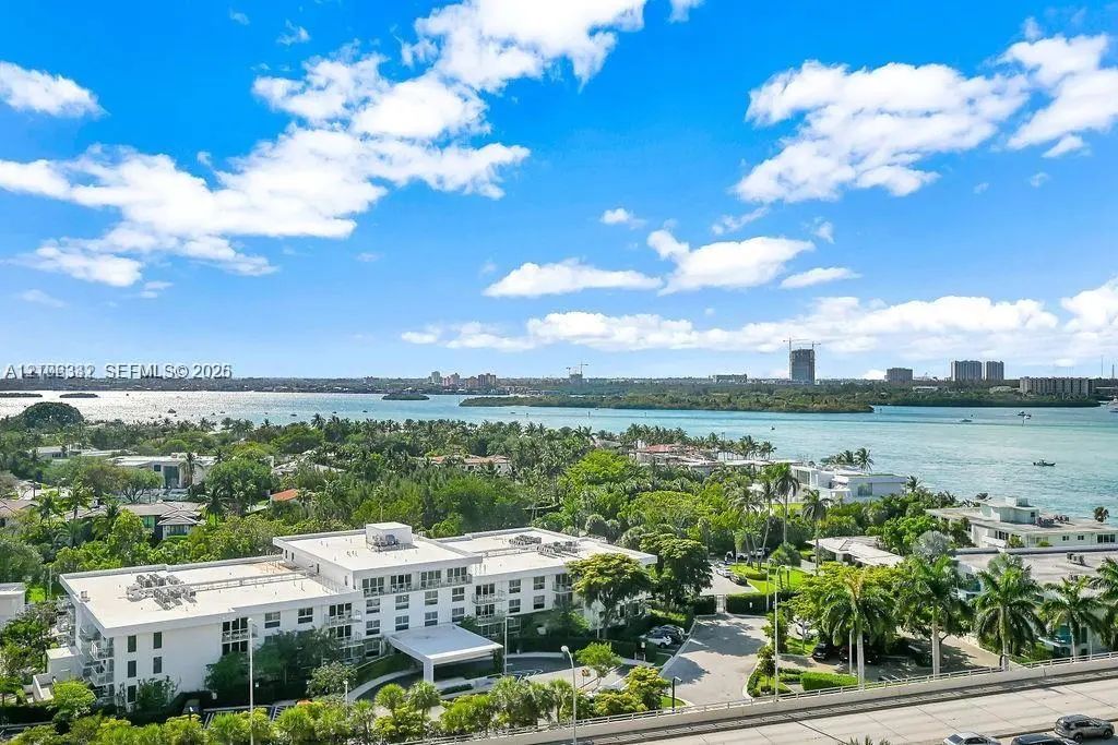 10275 Collins Avenue #1128, Bal Harbour
