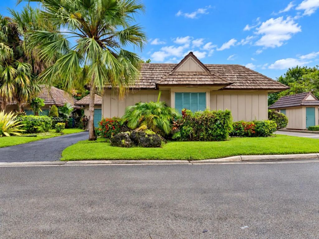 1901 Coquina Way, Coral Springs