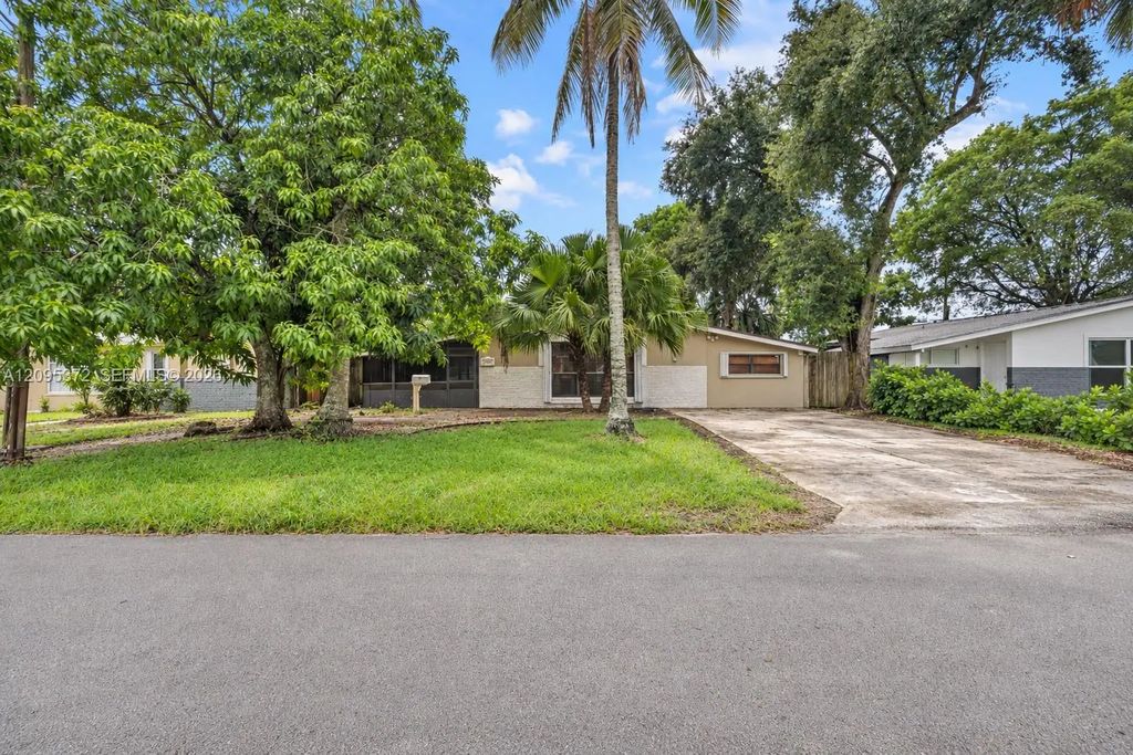 7580 Ramona Street, Miramar