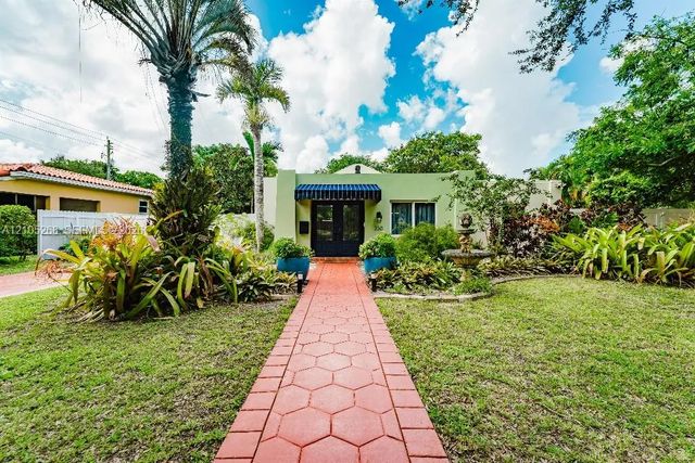 230 Miami Springs Avenue, Miami Springs