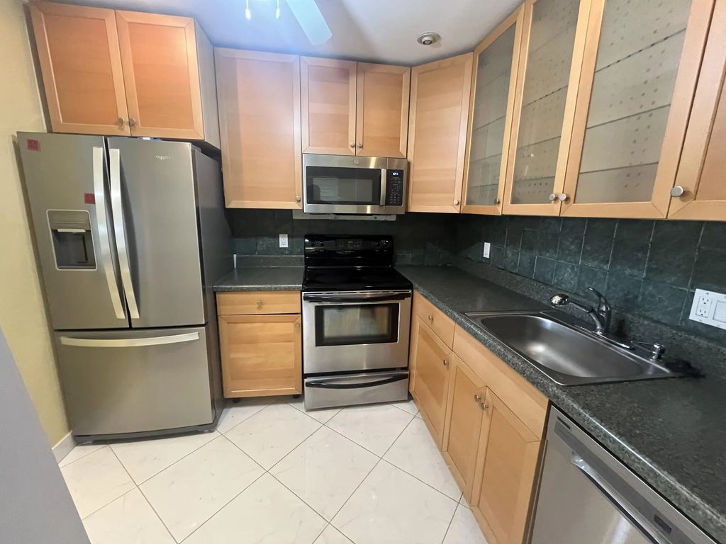 278 Seville L, Delray Beach