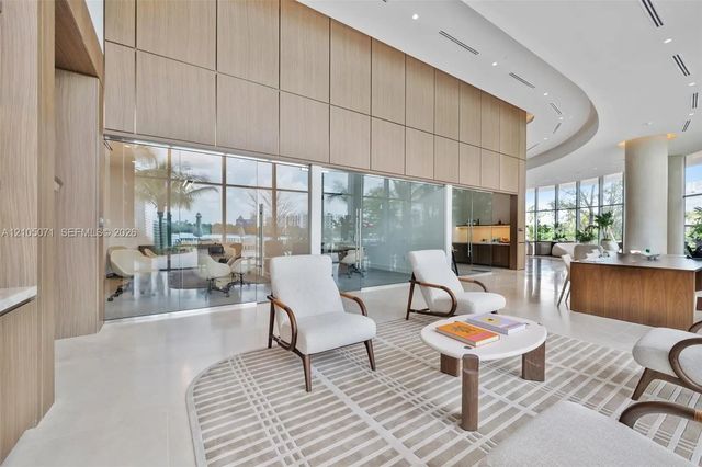 2 of 16 - 2411 Laguna Circle #3001, Miami, FL