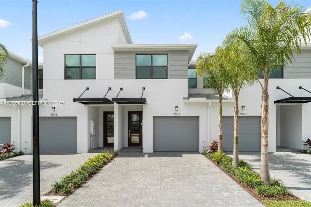 7448 Lenora Lane #7448, Lake Worth