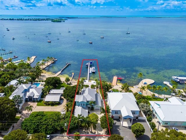 126 Point Pleasant Drive, Key Largo