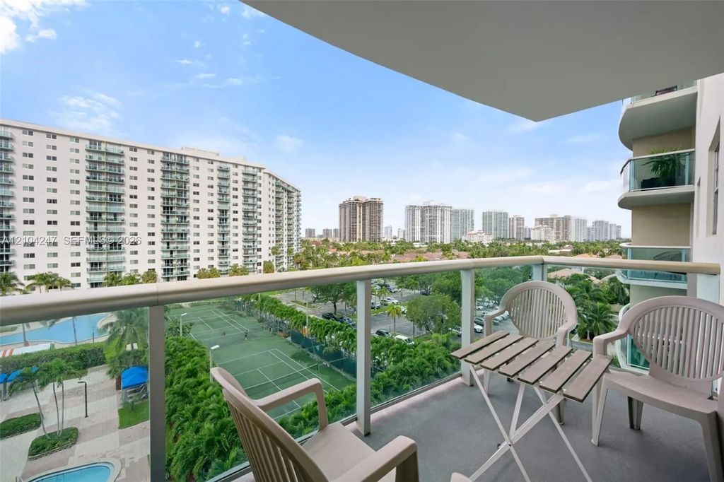 19370 Collins Avenue #708, Sunny Isles Beach