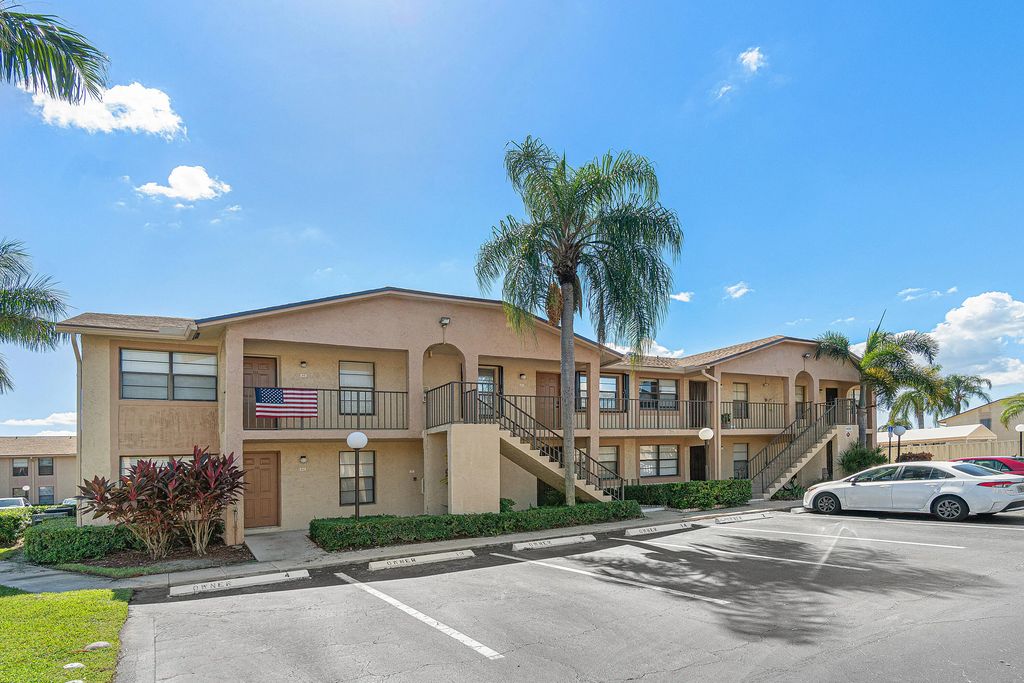 9430 Boca Cove  Circle #202, Boca Raton