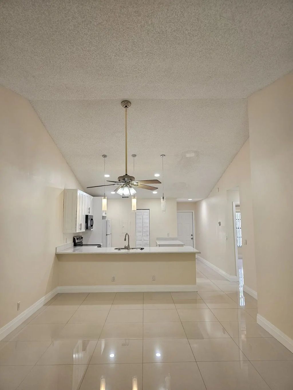 480 Hardwood Place, Boca Raton