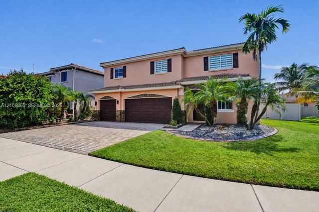 2 of 71 - 1292 Nw 205th Street, Miami Gardens, FL
