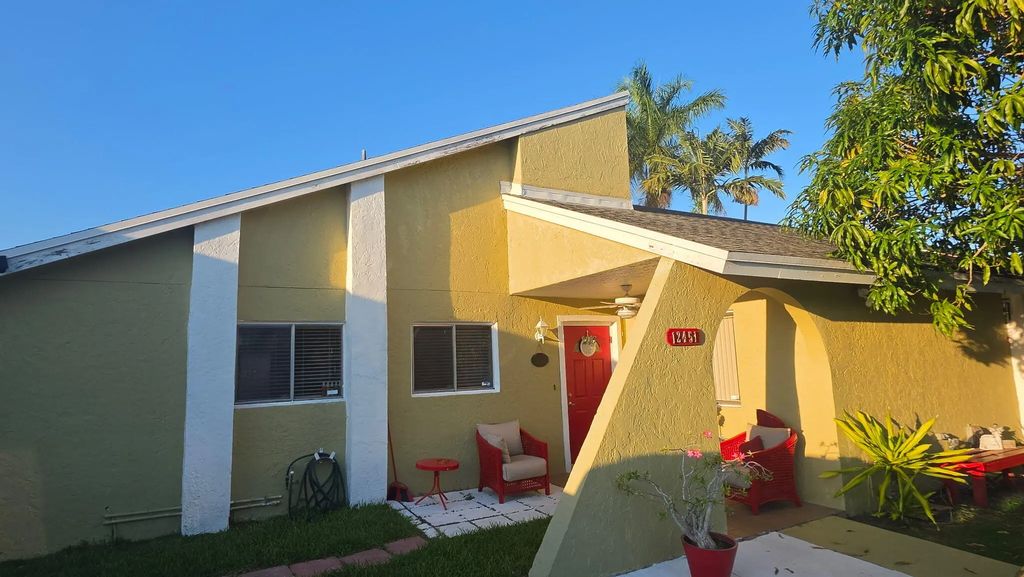 12451 Sw 203rd Street, Miami