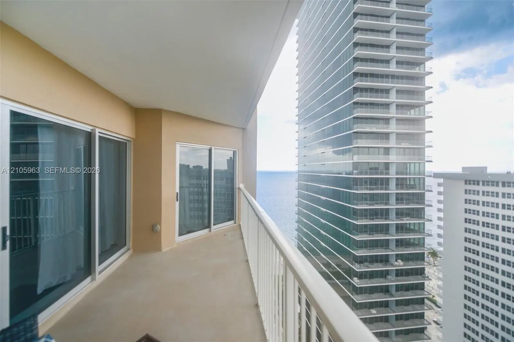 1980 S Ocean Drive #pha, Hallandale Beach