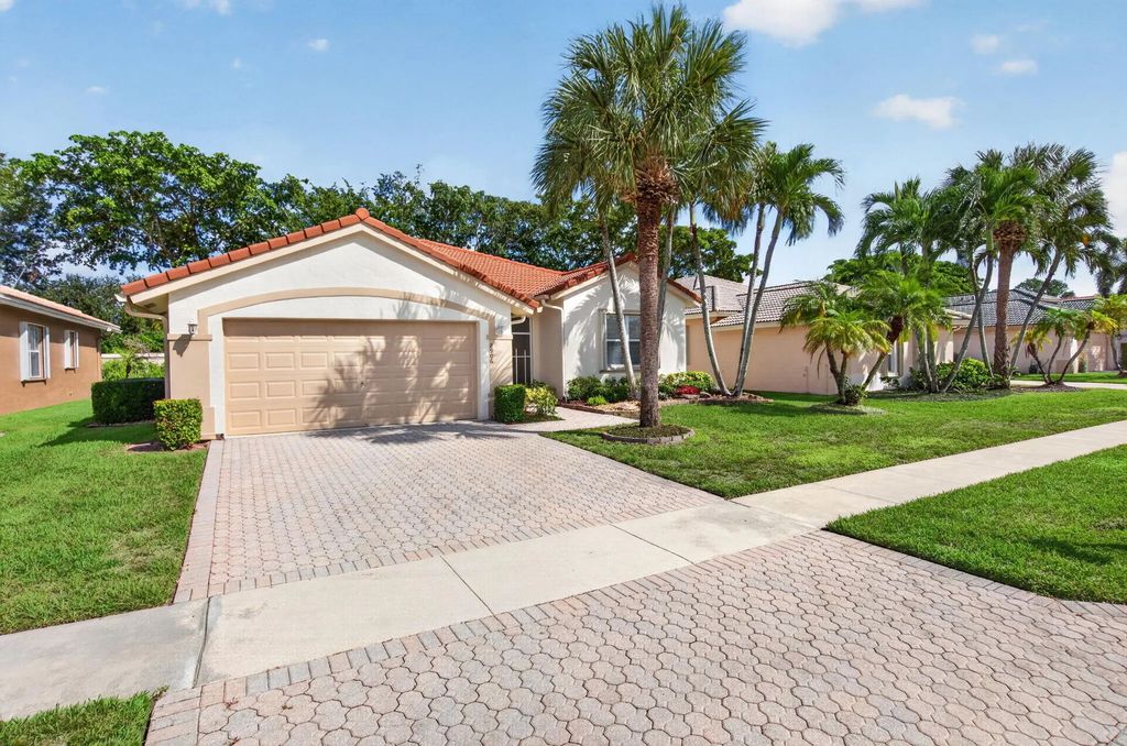 8906 Via Tuscany Drive, Boynton Beach