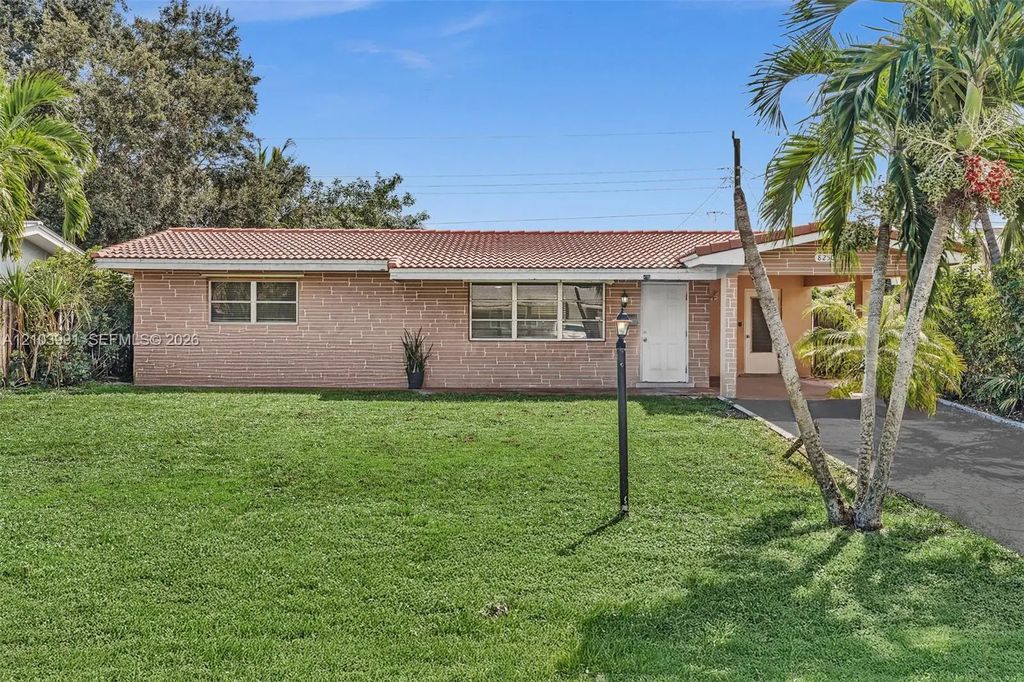 8250 Nw 11th Court, Pembroke Pines