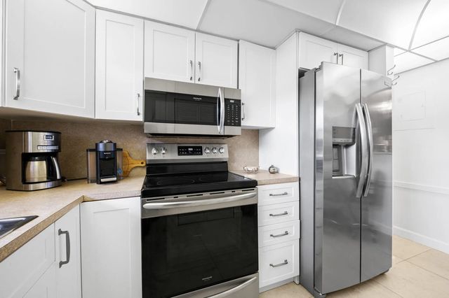 2 of 24 - 9330 Sunrise Lakes Boulevard #104, Sunrise, FL