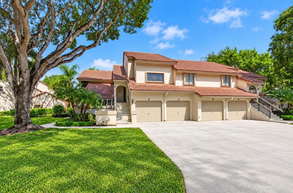 5731 Coach House Circle #a, Boca Raton