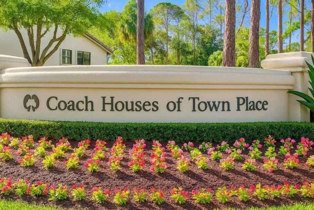 5731 Coach House Circle #a, Boca Raton