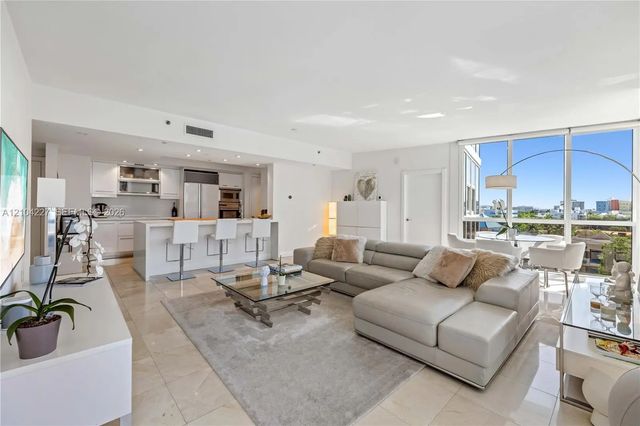 4 of 23 - 400 Alton Road #610, Miami Beach, FL