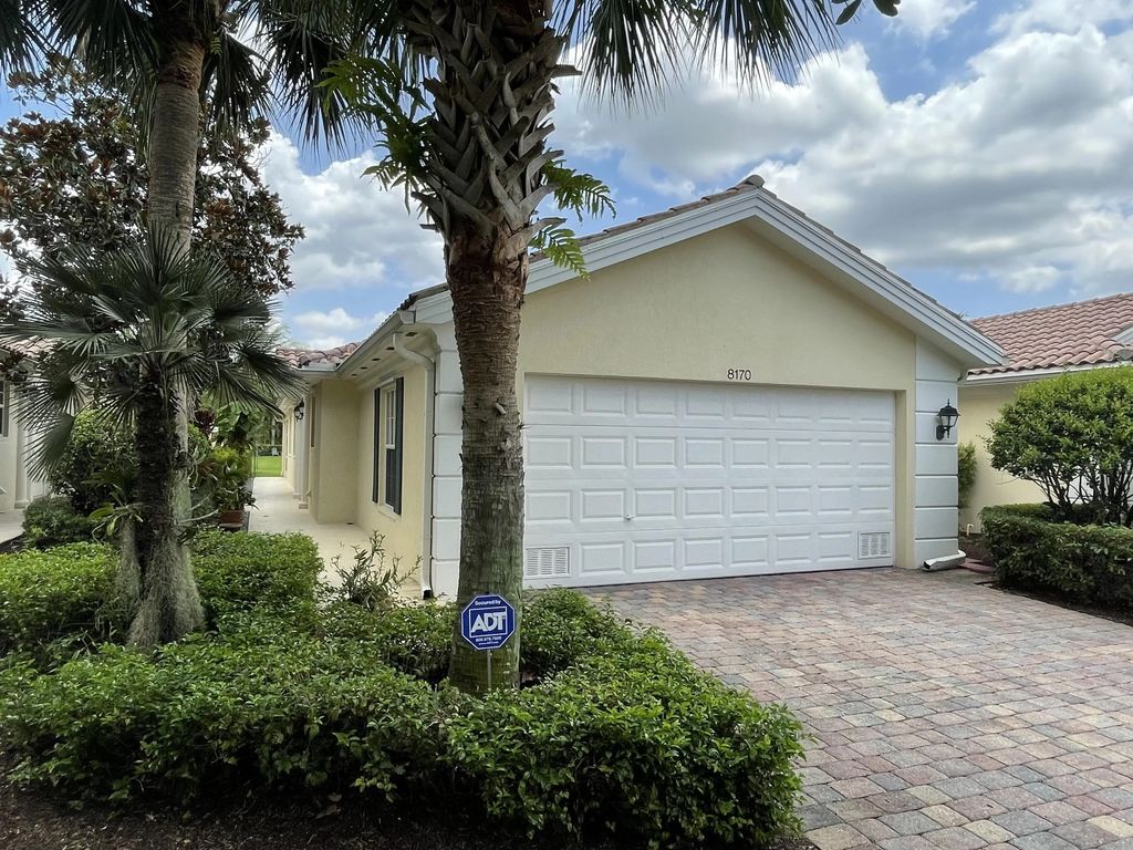 8170 St Johns Court, Wellington