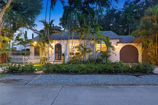4 of 65 - 668 Ne 70th Street, Miami, FL