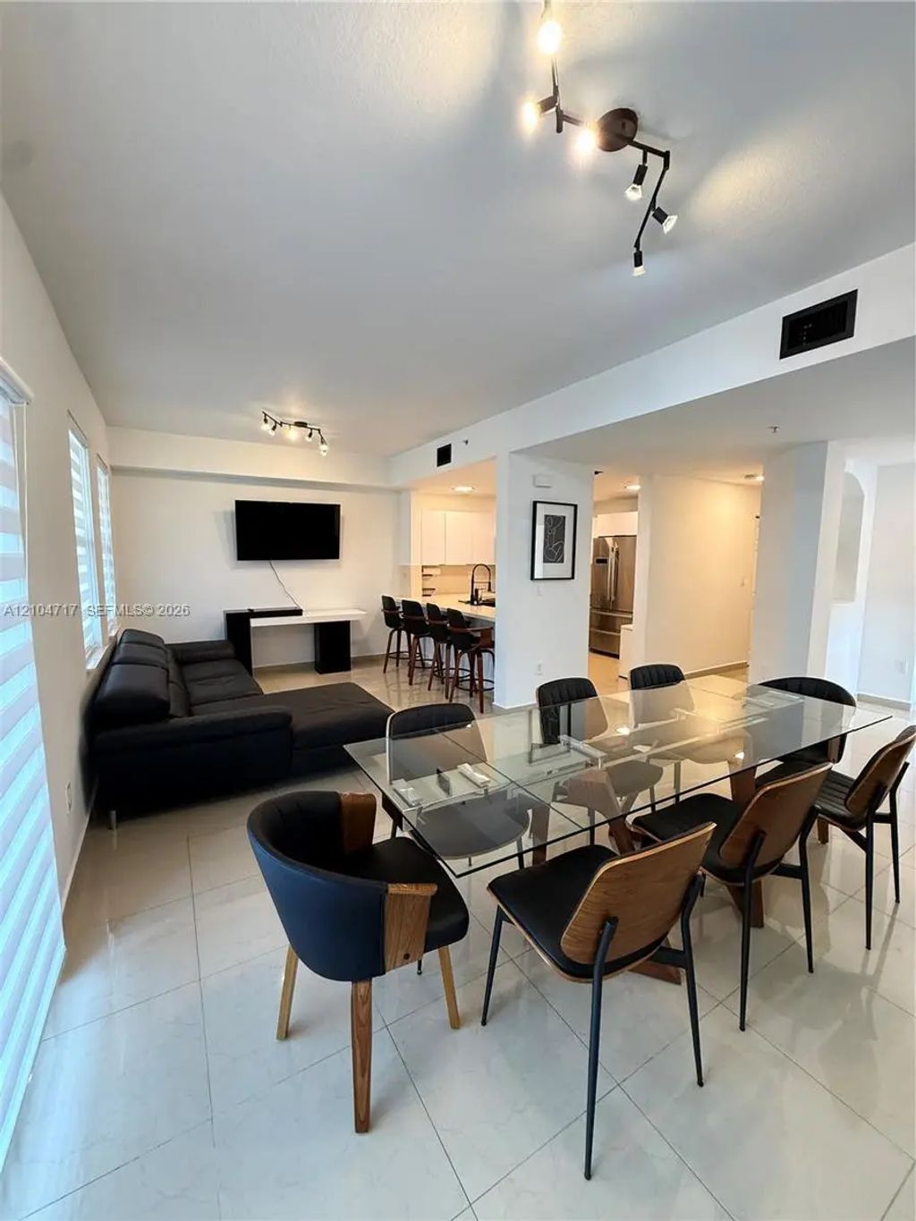 8999 Nw 107th Court #111-1, Doral