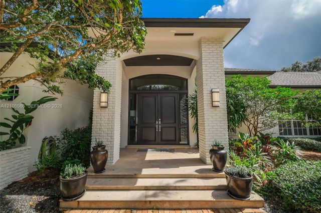 2 of 50 - 9325 Sw 59th Place, Pinecrest, FL