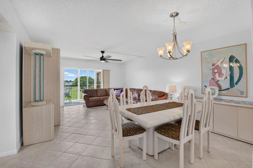 6936 Huntington Lane #403, Delray Beach