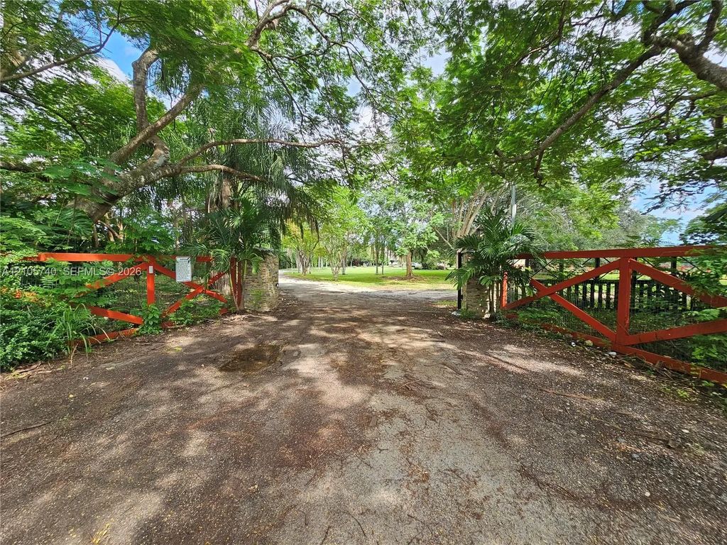 23601 Sw 187th Avenue, Homestead