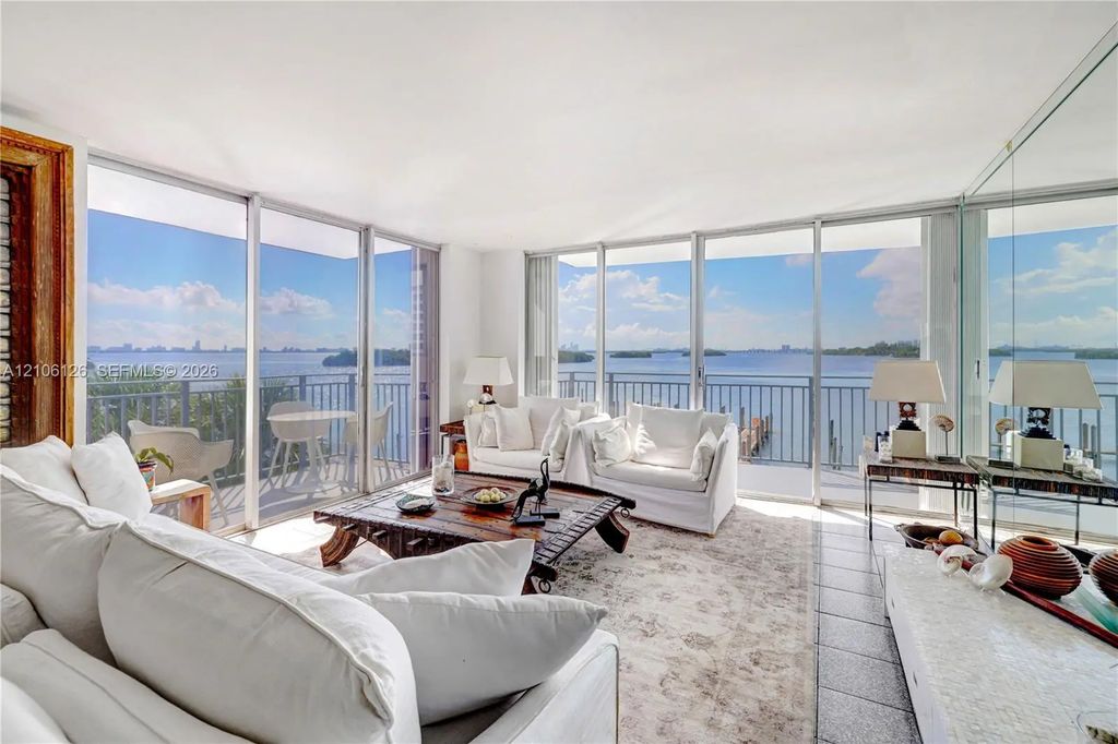 770 Ne 69th Street #4i, Miami