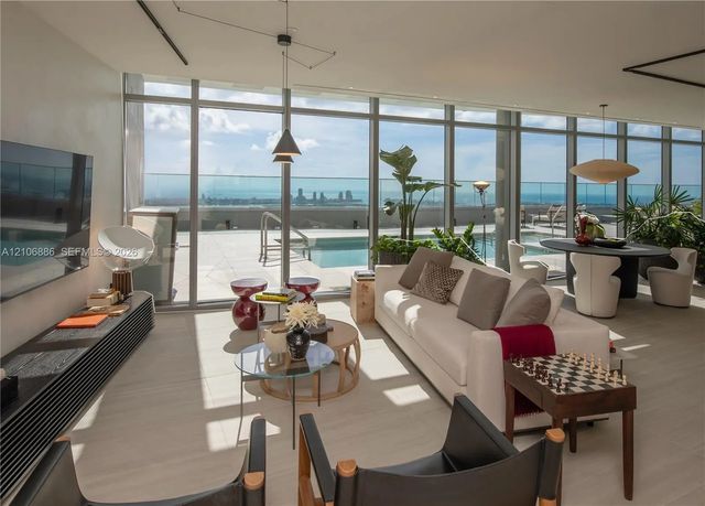 5 of 28 - 1400 Biscayne Boulevard #2603, Miami, FL
