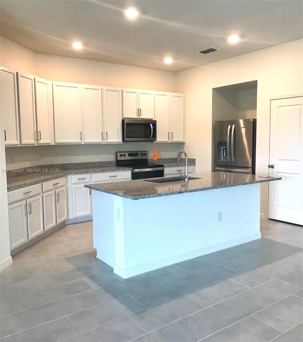 485 Overpool Avenue, Kissimmee