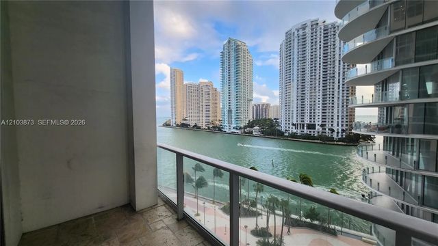 2 of 39 - 300 S Biscayne Boulevard #l-808, Miami, FL