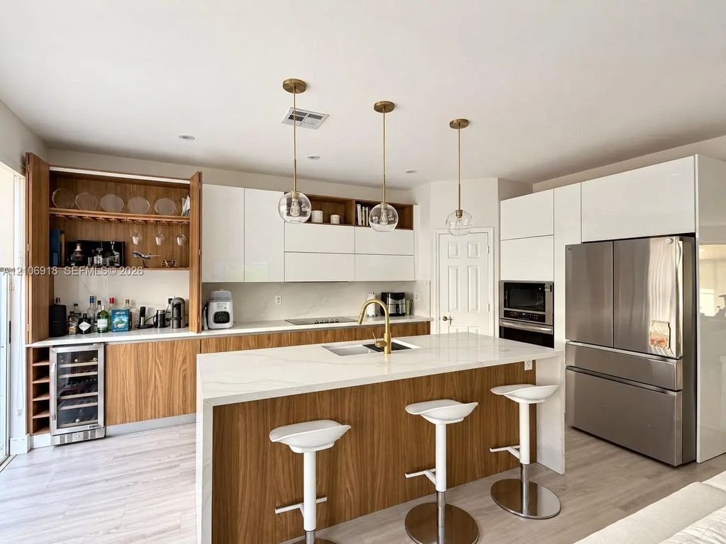 5747 Nw 113th Avenue, Doral