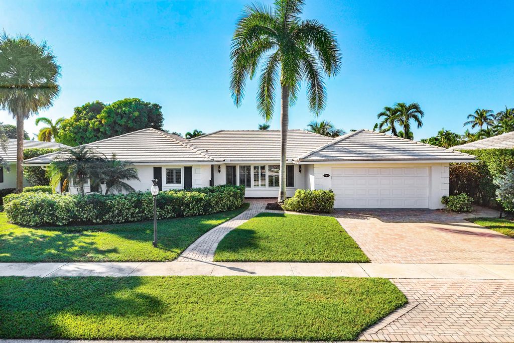 744 Peachtree Lane, Boca Raton