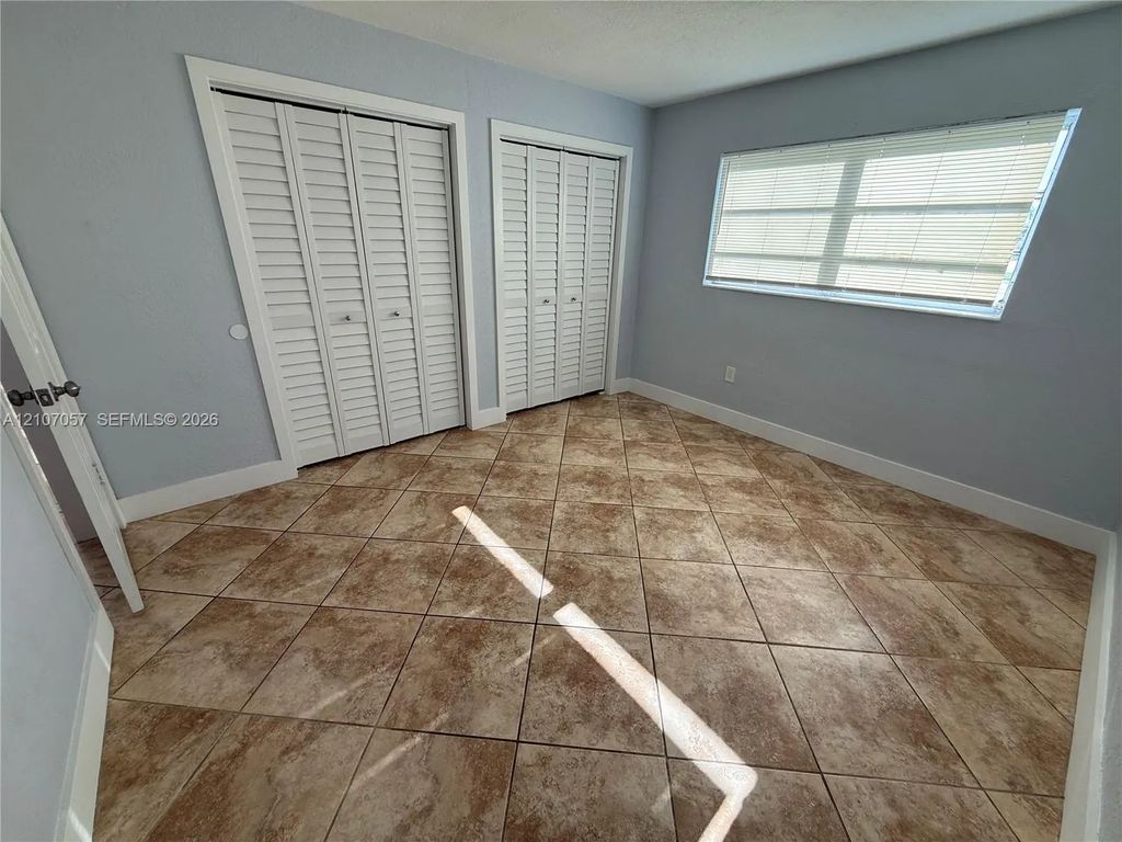 7600 Sw 82nd Street #j114, Miami