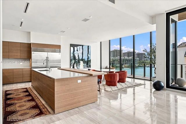 3 of 54 - 3581 E Glencoe Street #605, Coconut Grove, FL