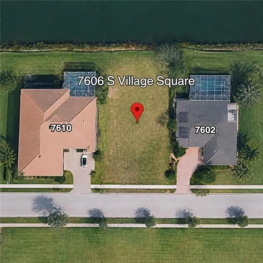 7606 S Village Square, Vero Beach