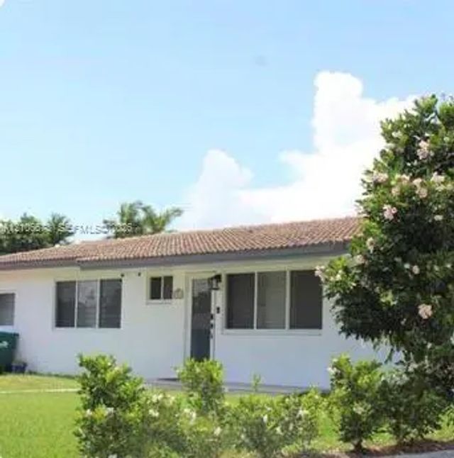 9551 Sw 49th Street, Miami
