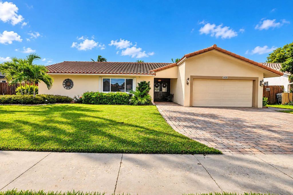 6928 Calle Del Paz S, Boca Raton