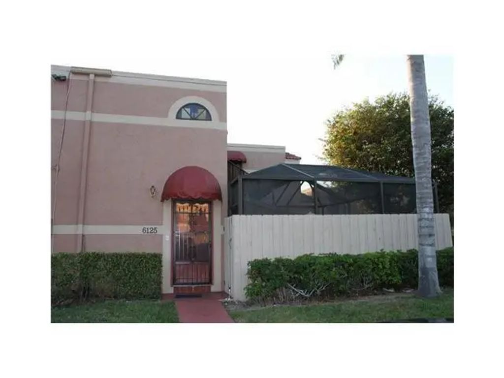 6125 Seven Springs Boulevard, Greenacres