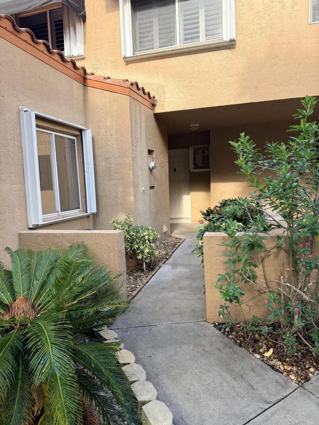612 N University Drive, Plantation