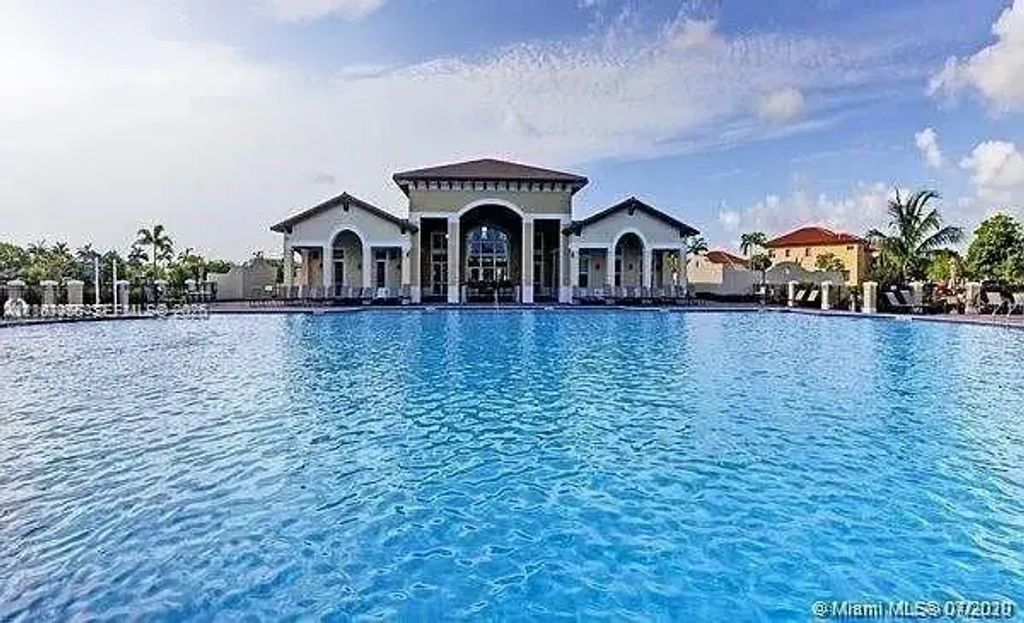 22931 Sw 88th Place #104, Cutler Bay