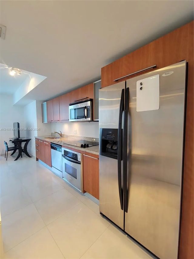 185 Sw 7th Street #2806, Miami
